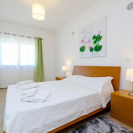 Lagos Central Wellness Екстериор снимка